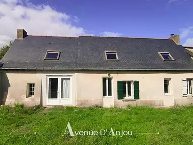 Val d'Erdre Auxence 49370 Achat / Vente maison 6 pièces t6 parking