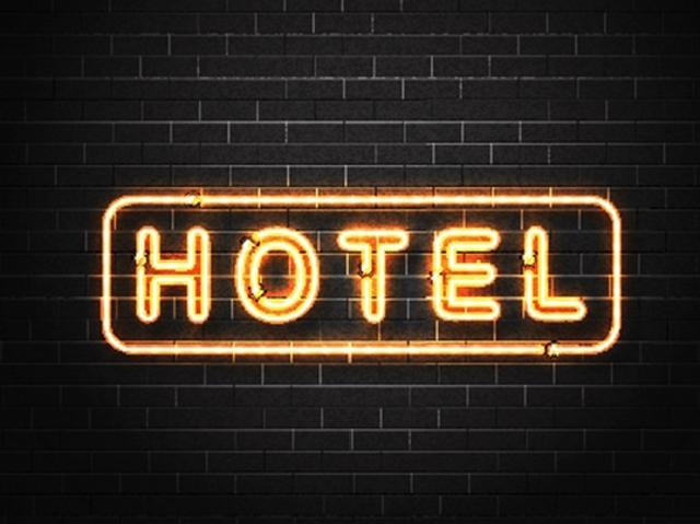 VALAIS CENTRAL HOTEL & BAR MIT EROTISCHEM MASSAGESALON ZU VERMIETEN