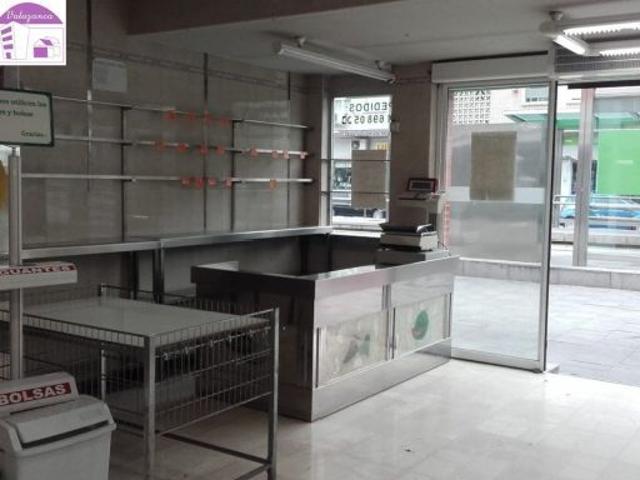 VALAZANCA ALQUILA FRUTERIA PARLA REYES CATOLICO