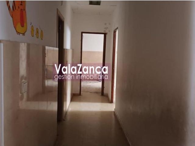 ? VALAZANCA Gestión Inmobiliaria Alquila en Parla, en la zona de Calle Pinto