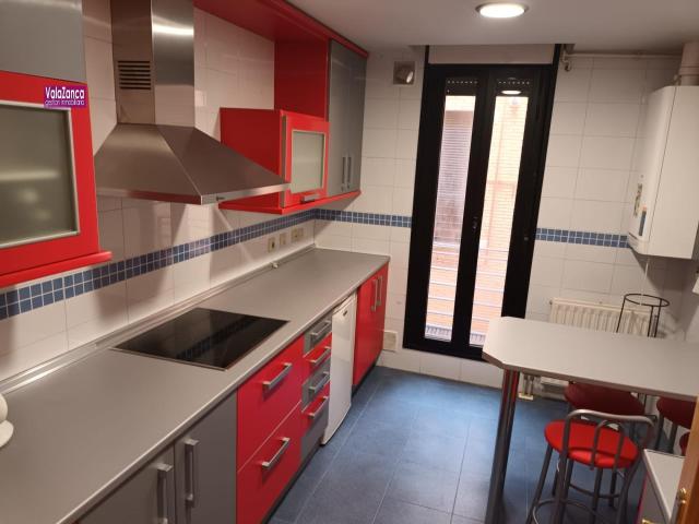 Valazanca Gestión Inmobiliaria Vende Amplio y Moderno Piso en el Corazón de Parla