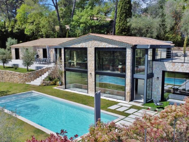 Valbonne Village à pied Magnifique Mas en pierre 290m² 280m² Valbonne
