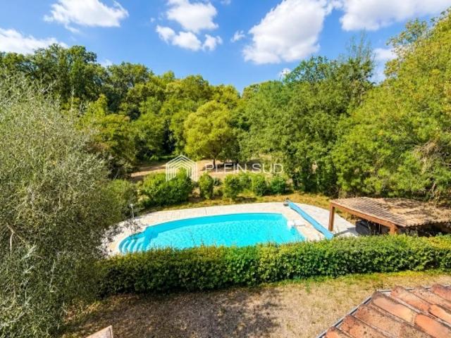 VALBONNE, maison à vendre, 8 pièces, 231 m²