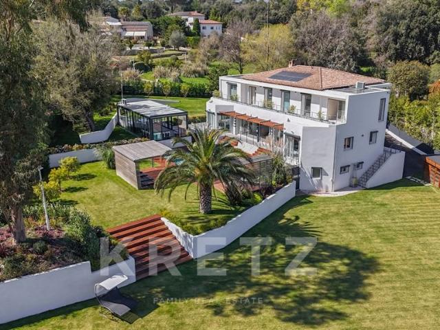 Valbonne Rare villa contemporaine 7 chambres avec piscine et. 450m² Valbonne