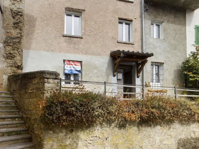 Valcolla: Unica e rara casa nel nucleo con progetto di ristrutturazione. Anche per vacanza!