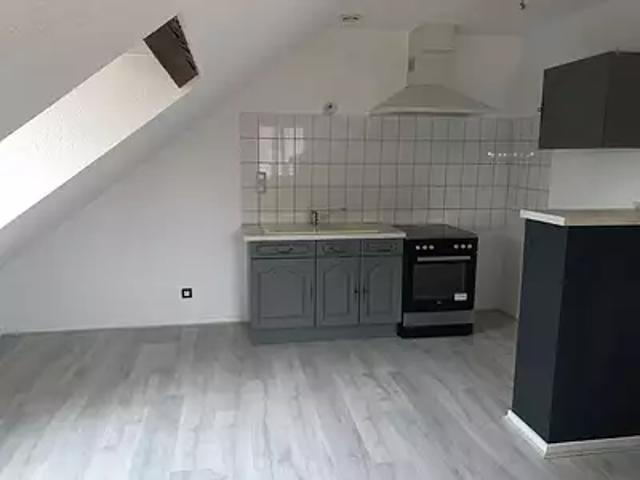 Valdahon 25800 Location appartement 2 pièces t2 au dernier étage cave