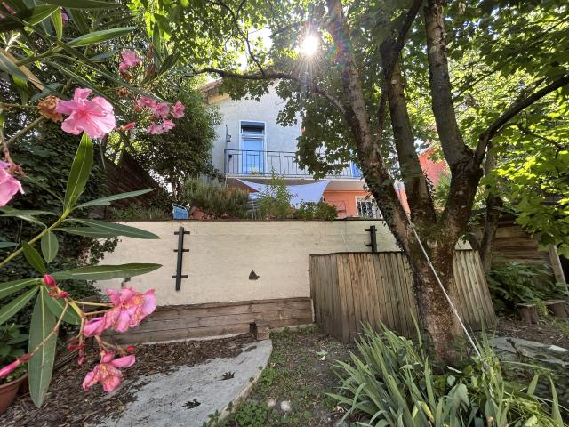 VALENCE AVENUE MAURICE FAURE MAISON 7 PIECES DE 133 M2