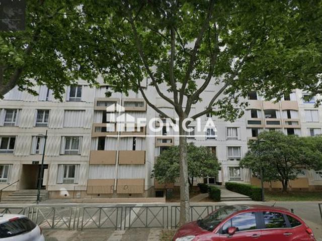 VALENCE appartement T4 2ème étage AVEC ascenseur ET garage EN OPTION