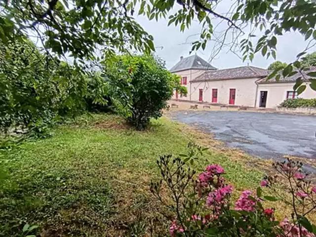 Valence en Poitou 86700 Achat / Vente maison 10 pièces t10