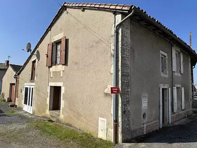 Valence en Poitou 86700 Achat / Vente maison 5 pièces t5