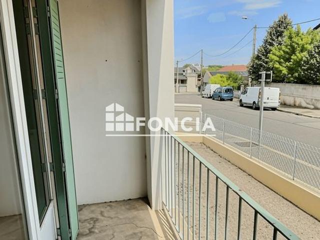 VALENCE – RUE DE LA LUIRE – T3 TRAVERSANT 58,60 m² – BALCON CAVE QUARTIER RÉSIDENTIEL APPRÉCIÉ