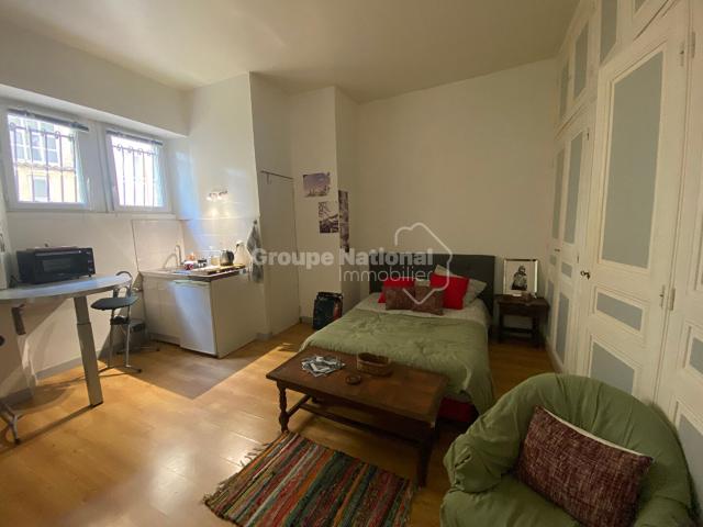 VALENCE: studio meublé 20.56 m² à louer