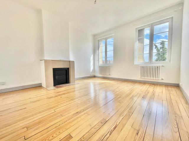 VALENCE – TYPE 3 CENTRE PIETON – * DISPONIBLE DE SUITE … – IMMO JEANSELME