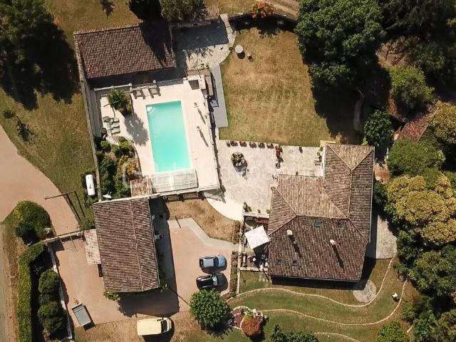 Valence Vente Propriété/château 82