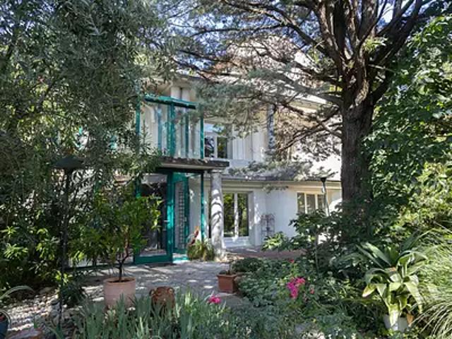 Valence 26000 Achat / Vente maison 12 pièces t12 au dernier étage terrasse