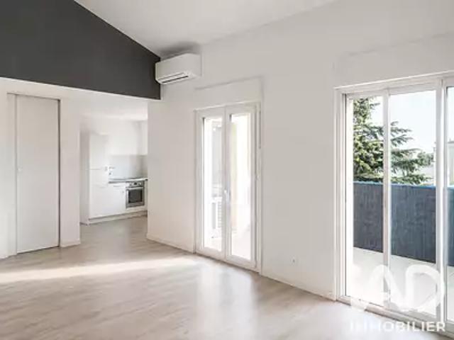 Valence 26000 Achat / Vente appartement 3 pièces t3 au dernier étage parking