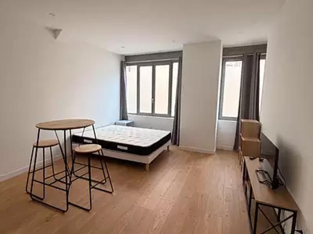 Valence 26000 Location appartement 1 pièce t1