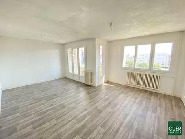 Valence 26000 Location appartement 4 pièces t4 parking