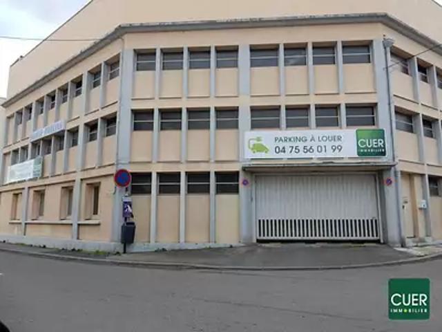 Valence 26000 Location parking