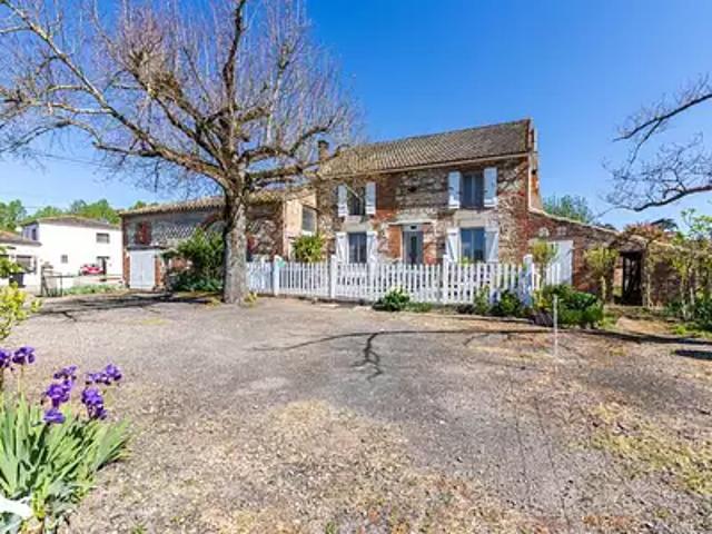 Valence 82400 Achat / Vente maison 6 pièces t6 parking