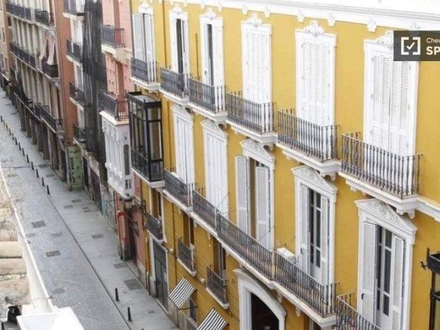 valencia, Valencian Community 46001