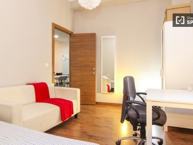 valencia, Valencian Community 46001