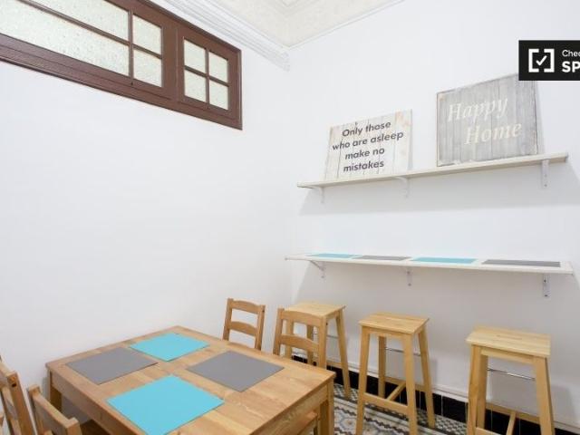 valencia, Valencian Community 46002