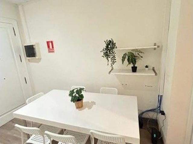 valencia, Valencian Community 46002