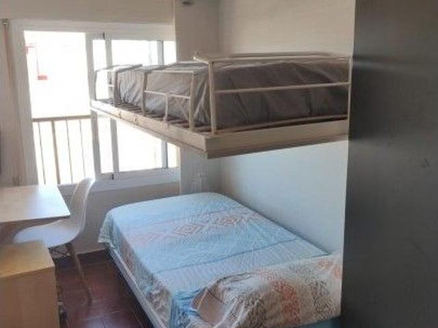 valencia, Valencian Community 46011