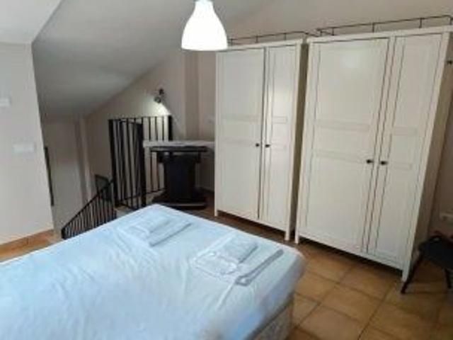 valencia, Valencian Community 46011