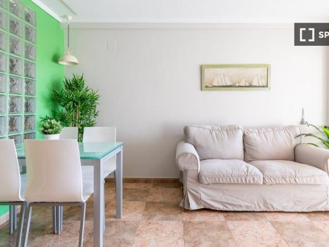 valencia, Valencian Community 46137