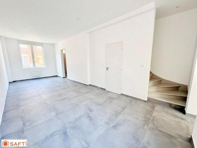 VALENCIENNES – Secteur Nungesser / Maison 3 chambres entièrement rénovée – Aucun travaux à prévoir