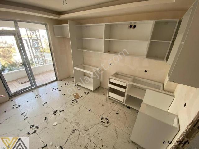 Valentia'dan Şehitler Cadde Üzeri Sıfır 3+1 Satılık Daire !