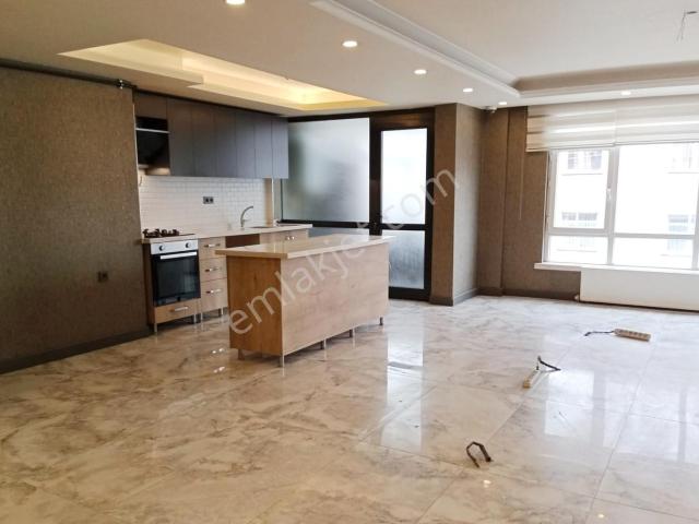 Valentia'dan Kızılay'da Mükemmel Konumda Full Yapılı 4+1 Daire !