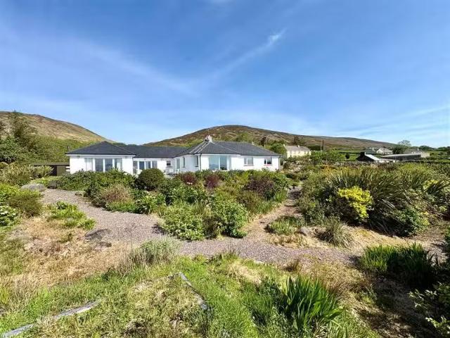 Valentines Cottage, Aughills, Castlemaine, Kerry