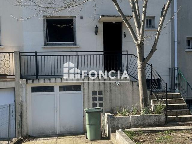 VALENTON: Maison 5 pièces beau volume