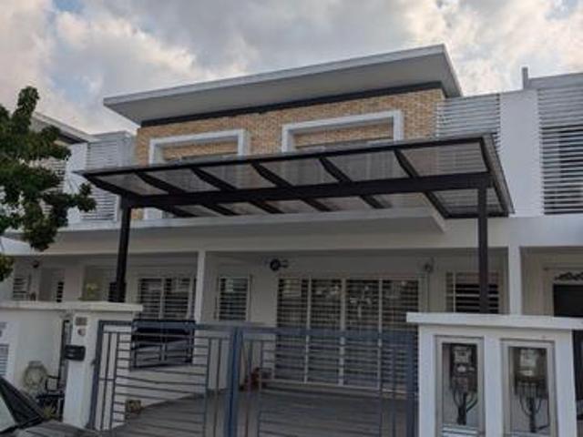 Valerian Link Homes Kundang Estates