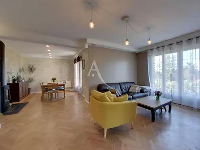 Vallan 89580 Achat / Vente maison 6 pièces t6 au dernier étage cave