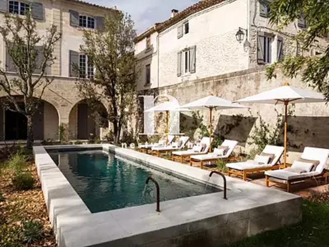 Vallabrègues 30300 Achat / Vente divers piscine