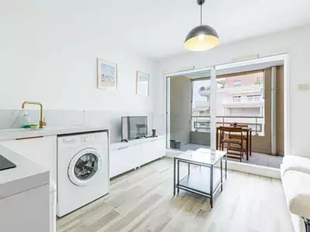 Vallauris 06220 Achat / Vente appartement 1 pièce t1 terrasse
