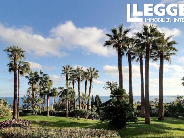 Vallauris Grand appartement, 3P de 110m2 avec magnifique vue mer