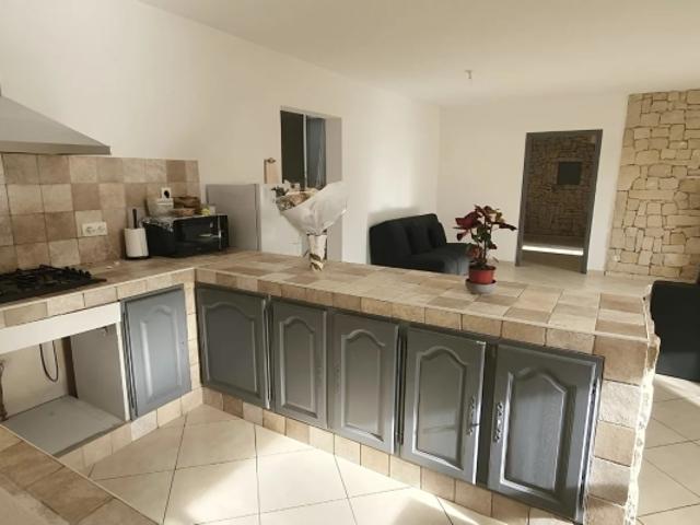 Vallauris Sous valeur 4pieces 102m²+ parking