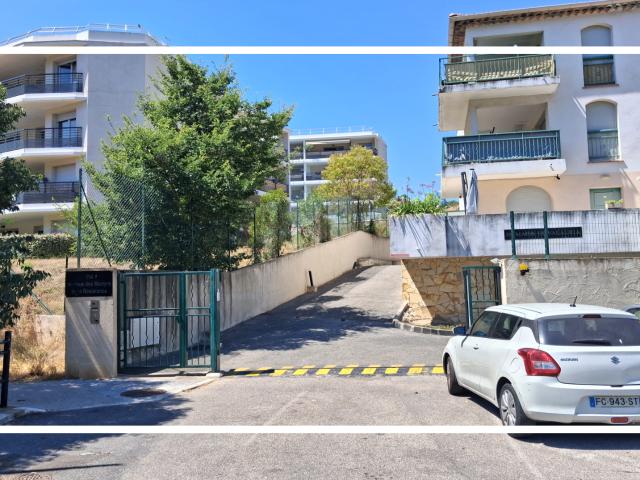 Vallauris Vente Parking / Garage 06