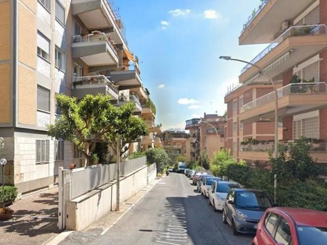 Valle aurelia stanza ad uso singolo