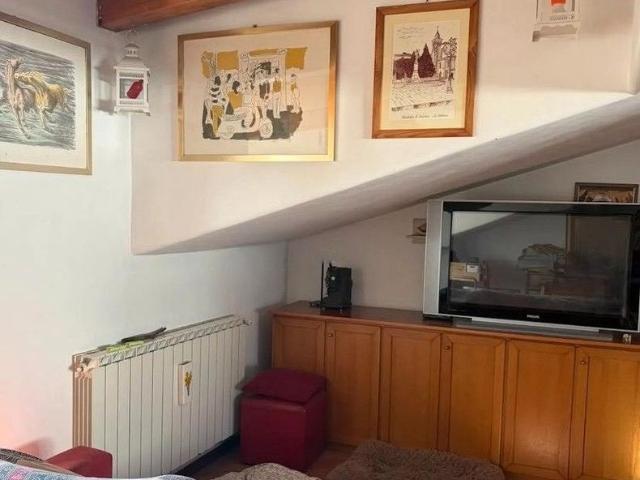 VALLE MURICANA PRIMA PORTA BiLOCALE ARREDATO
