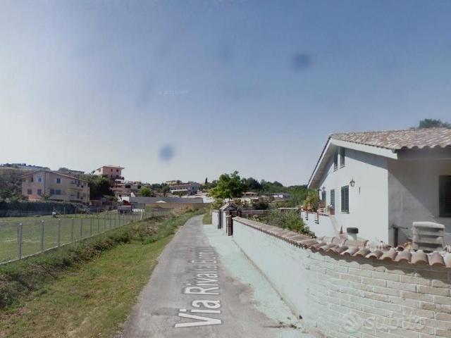 Valle santa elegante monolocale arredato