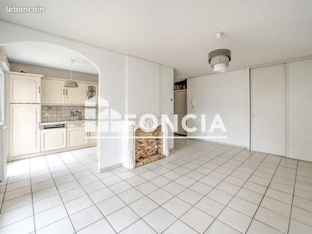 Valleiry – Bel appartement T2 de 48 m² avec terrasse et cave
