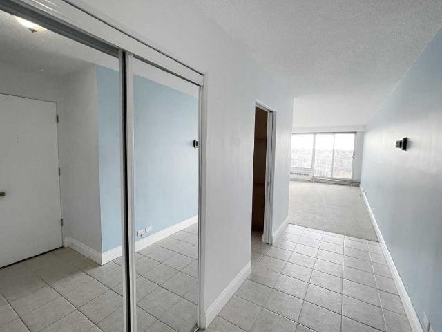 Valleyview Manor 2 Bedroom Apartment for Rent at 12207 Jasper Ave Nw, Edmonton, AB T5N 3K2 Oliver