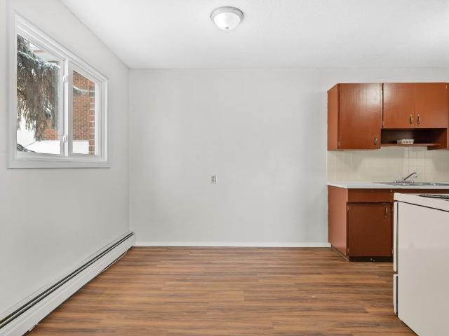 Valleyview Apartments 2 Bedroom Apartment for Rent at 9915 101 St, Fort Saskatchewan, AB T8L 1V6