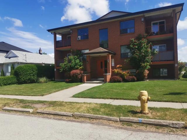 Valleywood Apartments